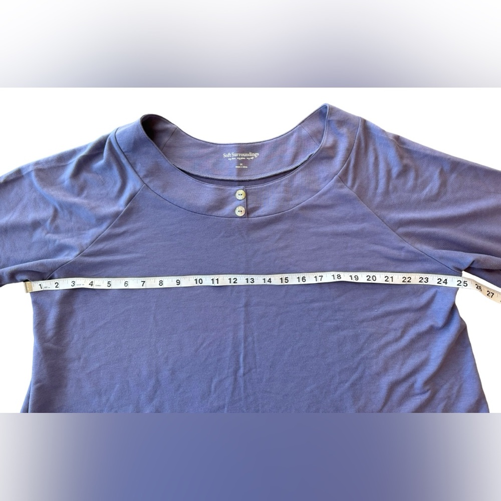 Soft Surroundings Short Sleeved Top Size 2XL Periwinkle Purple Buttons Very Soft - Picture 3 of 5
